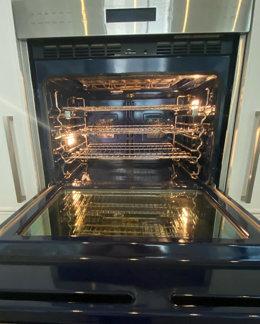 Deep cleaning kitchen